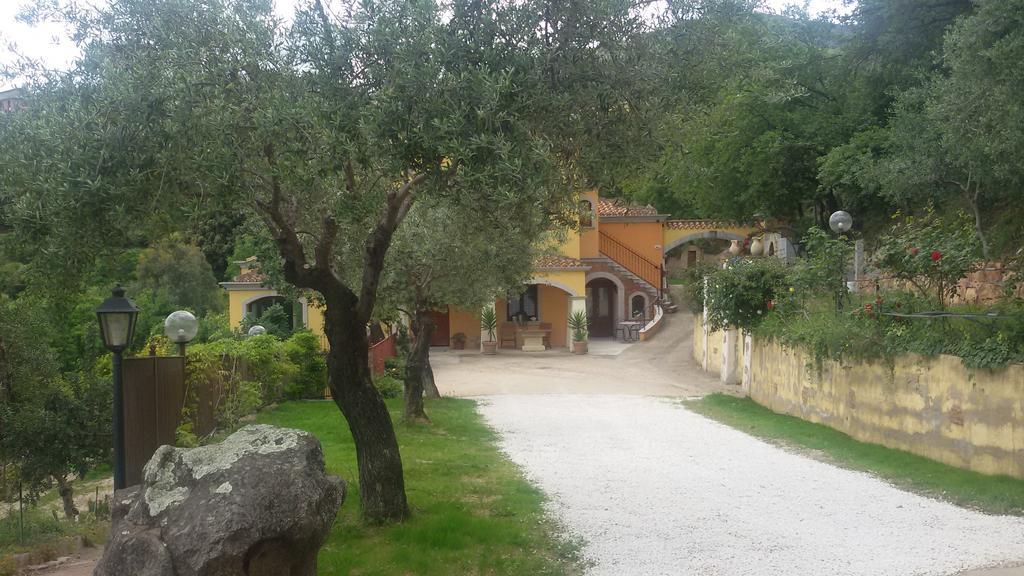 Le Roverelle Ilbono Εξωτερικό φωτογραφία